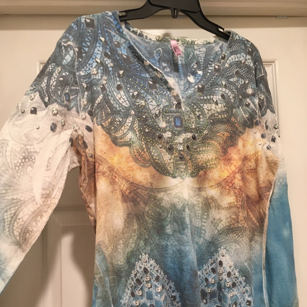 Long sleeve top